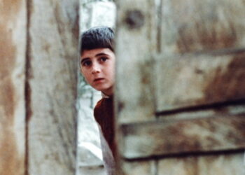 نقد و بررسی جامعه‌شناختی آثار عباس کیارستمی: خانه دوست کجاست؟