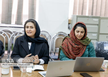 بهارک محمودی: آیندگان بدانند